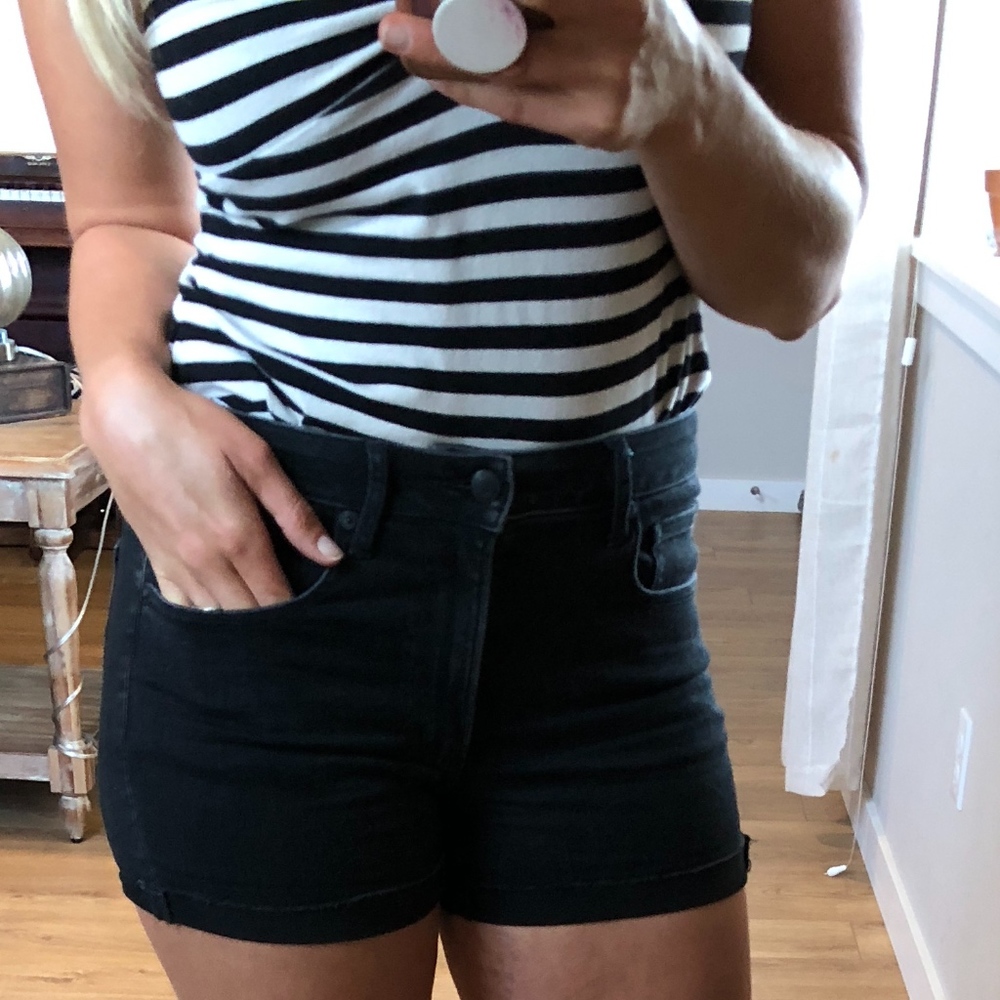 high waisted super stretch black shorts